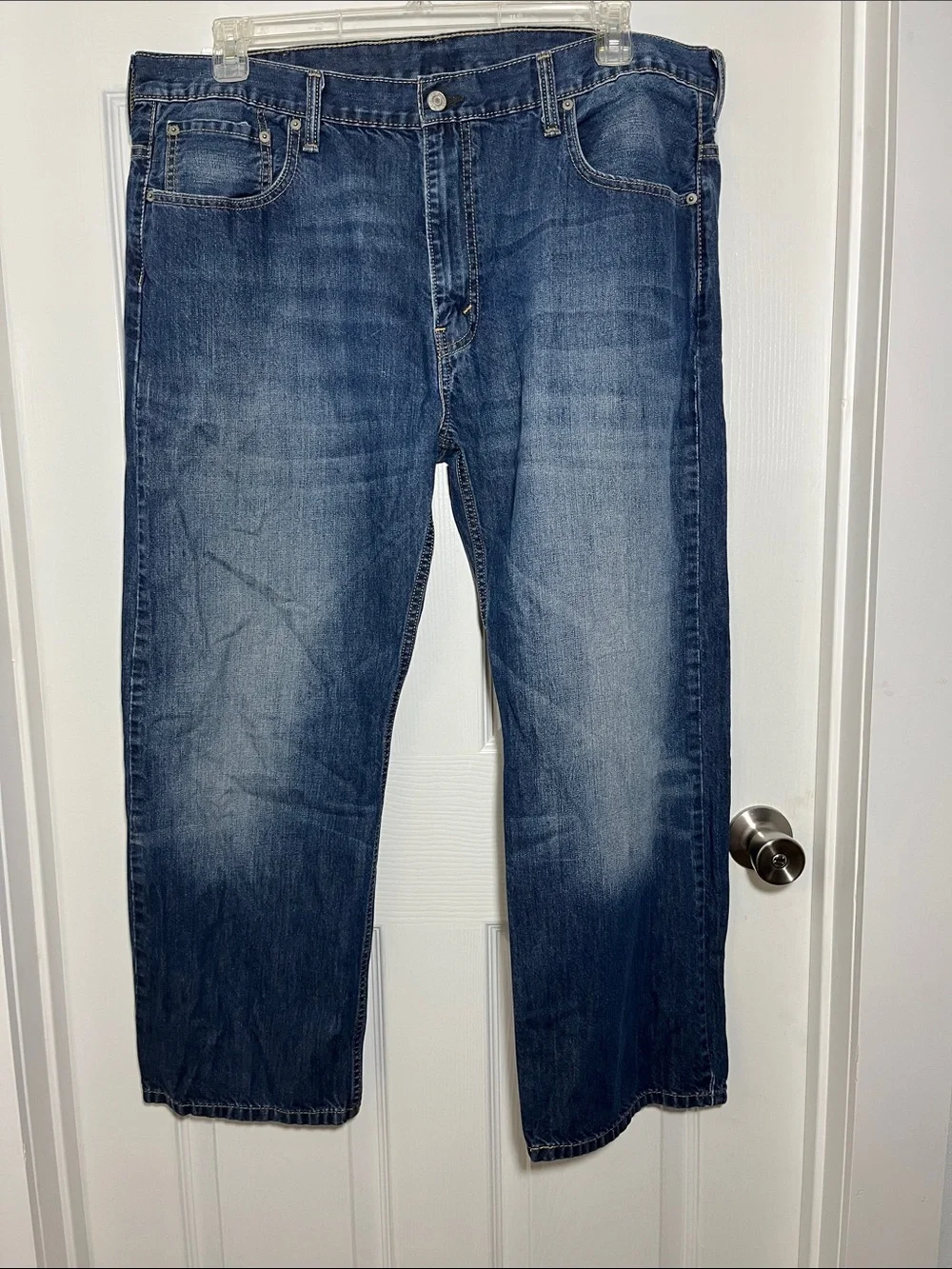 Levi's 569 Men's Medium Blue Loose Fit Straight Jeans